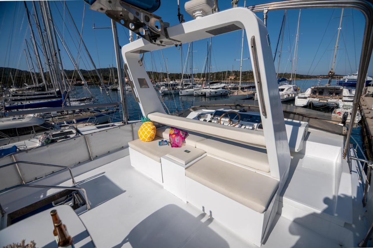 Hebergements Bateaux A Quai Porquerolles Zewnętrze zdjęcie
