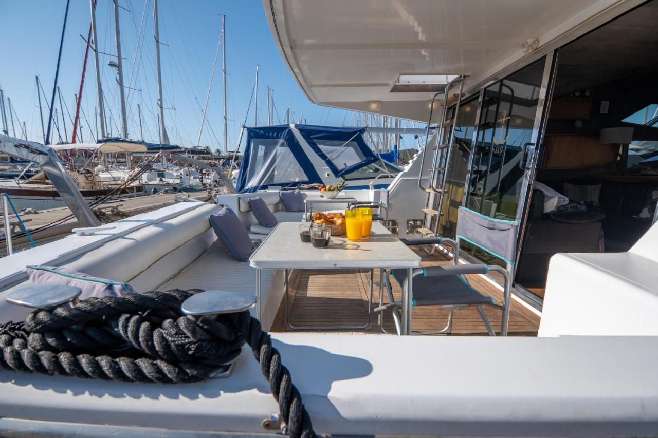 Hebergements Bateaux A Quai Porquerolles Zewnętrze zdjęcie