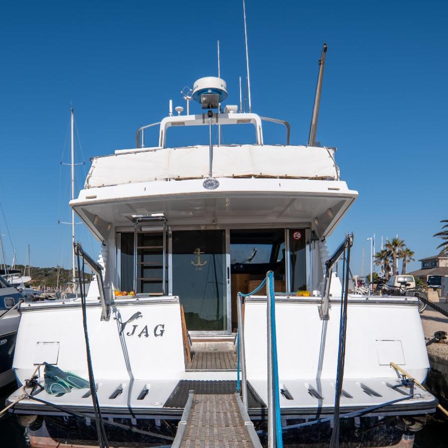 Hebergements Bateaux A Quai Porquerolles Zewnętrze zdjęcie