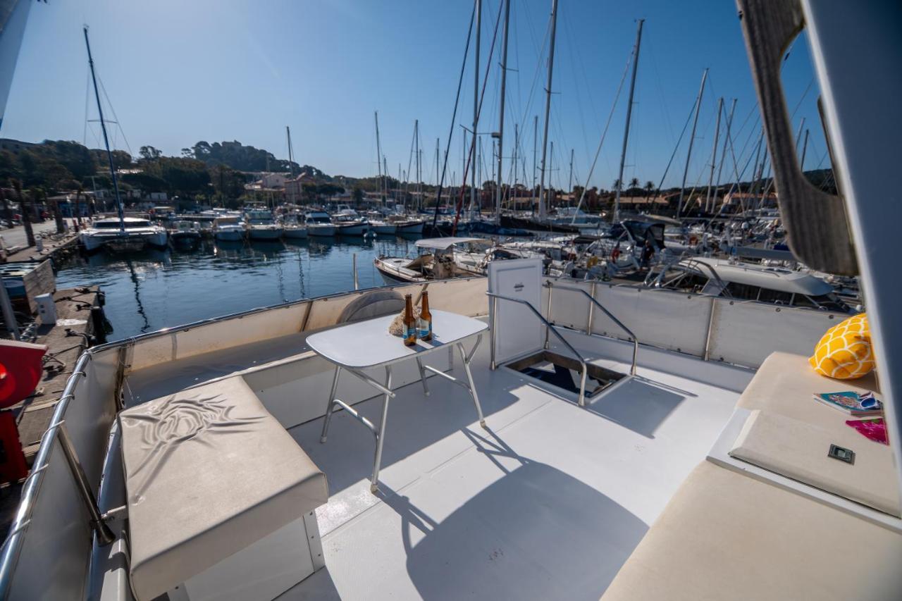 Hebergements Bateaux A Quai Porquerolles Zewnętrze zdjęcie