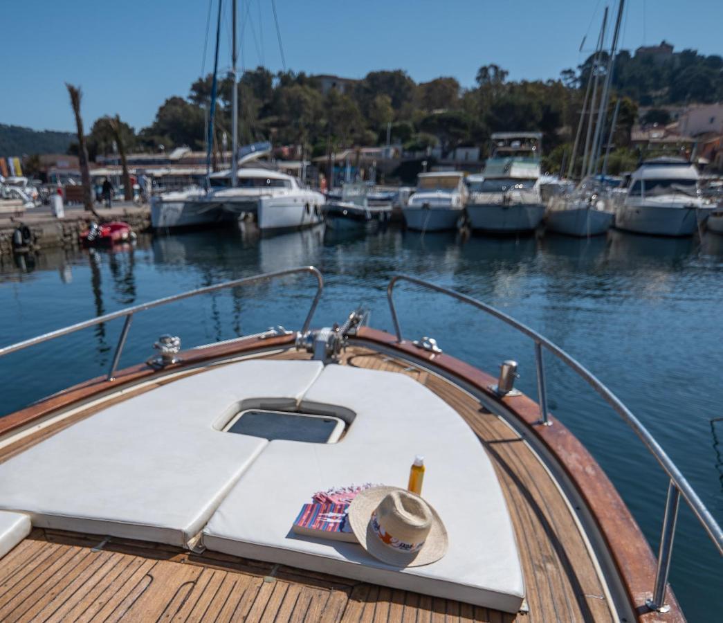 Hebergements Bateaux A Quai Porquerolles Zewnętrze zdjęcie