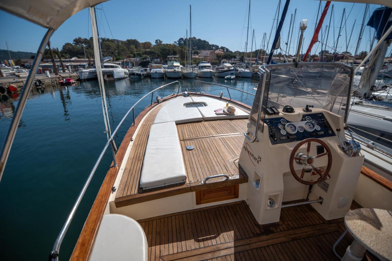 Hebergements Bateaux A Quai Porquerolles Zewnętrze zdjęcie